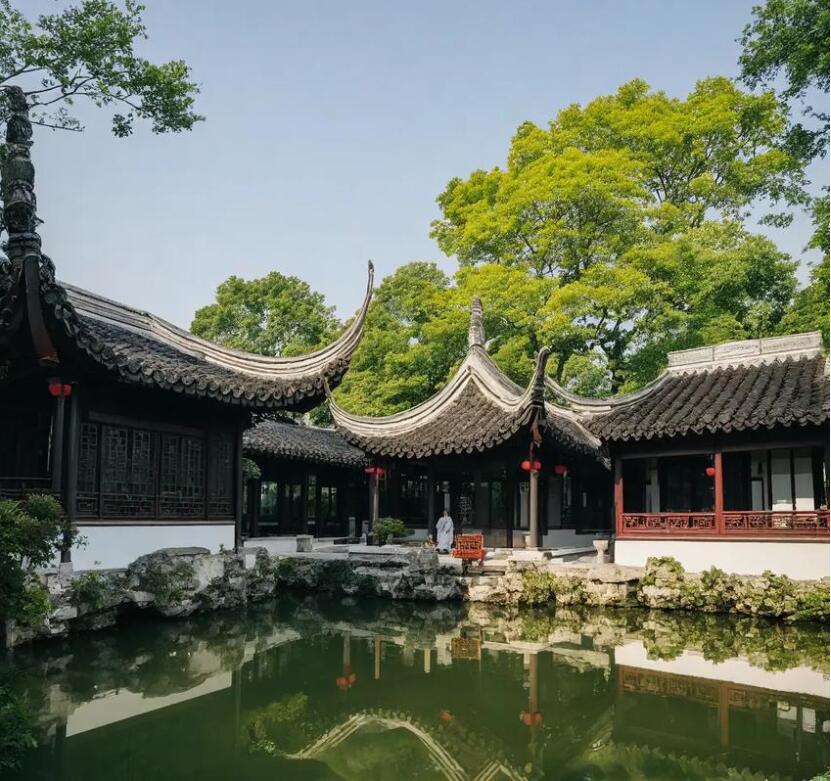 信阳师河凡梦餐饮有限公司